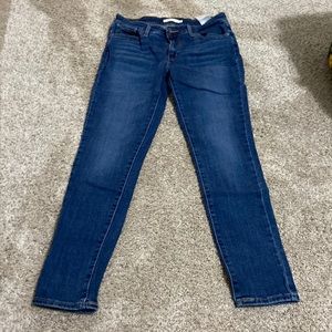 Womens Levi Jeans
